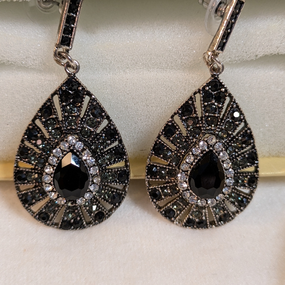 Vintage Black and Silver Beads Clear Stones Teardrop Earrings